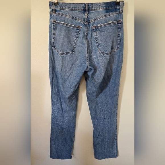Abercrombie & Fitch 90's Slim Straight Ultra High Rise Jeans Size 30/10L - Picture 2 of 6